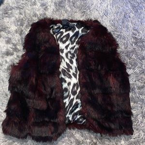 WOMEN’S LIVE A LITTLE FAUX FUR VEST